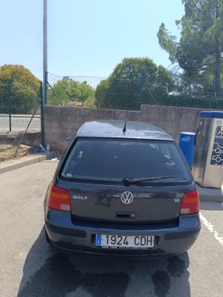 Volkswagen Golf 2004