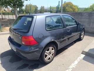 Volkswagen Golf 2004