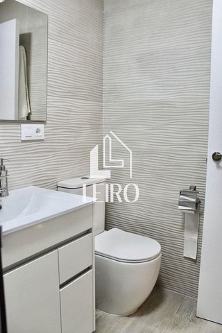 Casa adosada en venta en Vilanova de Arousa