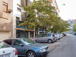 Local comercial en venta en Maria Auxiliadora - Barriada LLera en Badajoz