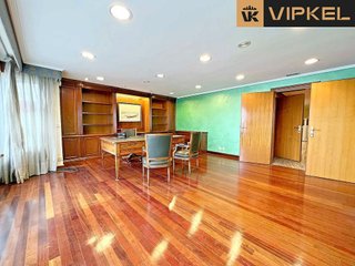 Oficina en venta en Ensanche en Coruña (A)