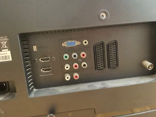 Televisor AOC 32” L32W981