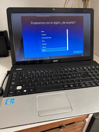 Portátil Acer Aspire E1-571G Negro