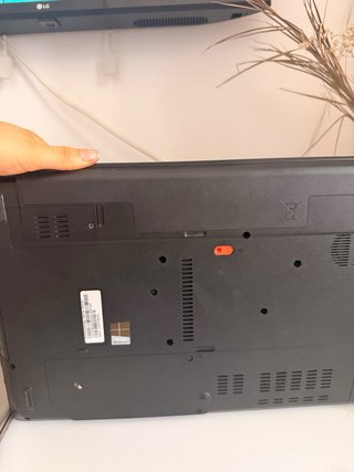 Portátil Acer Aspire E1-571G Negro