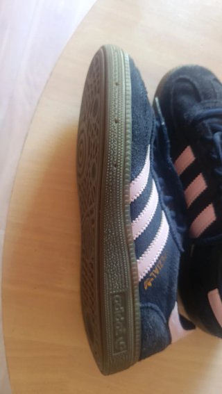 Zapatillas Adidas Gazelle azul marino y Rosas