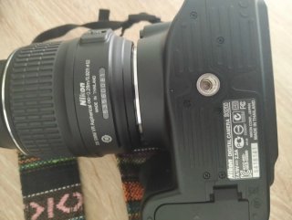 Cámara Nikon D3200 con accesoruos