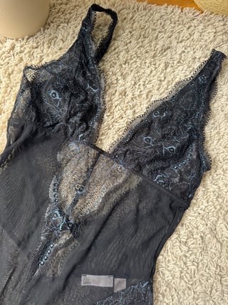 Body de encaje negro semitransparente- de USA