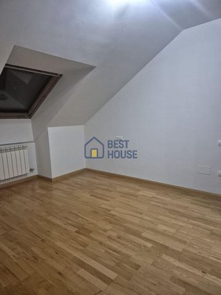 Dúplex en venta en Trobajo del Camino en San Andrés del Rabanedo