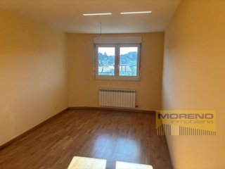 Piso en venta en Sarria