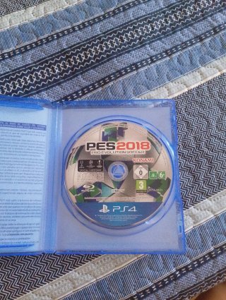 PES 2018 Pro Evolution Soccer PS4