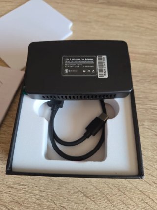 Adaptador Inalámbrico OTTOCAST (Carplay/Android)
