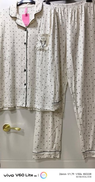Pijama V  Tallas desde S hasta xxl  varios modelos