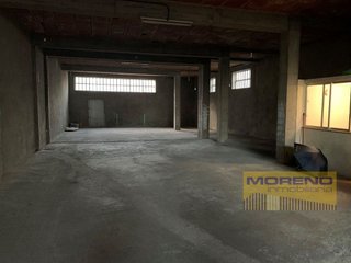Local comercial en venta en Sarria