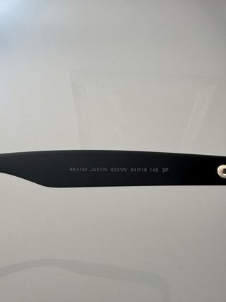 Occhiali da sole Ray-Ban neri polarizzati