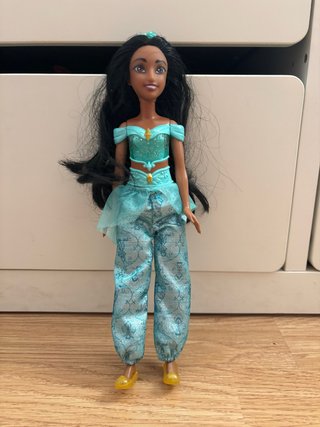 Muñeca Barbie Jazmín Disney