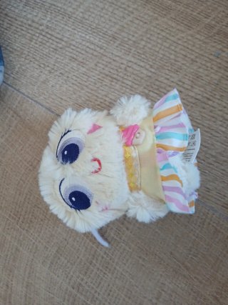 2 muñecos peluche rosa y blanco