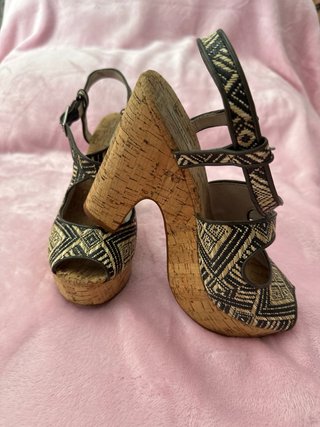 Sandalias Bimba y Lola Talla 39
