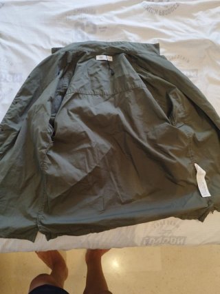 Camiseta Zara verde