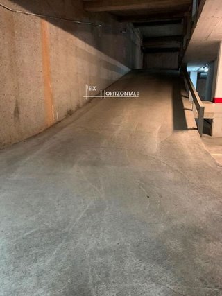 Garaje en venta en Montmeló