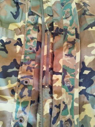 Traje militar de tormenta camuflaje
