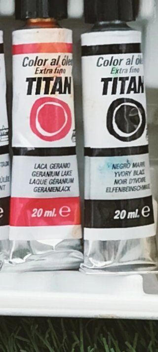 Kit Pinturas Titan Gouache, Barniz,artes plásticas