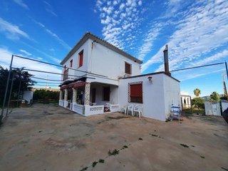 Casa en venta en Pego