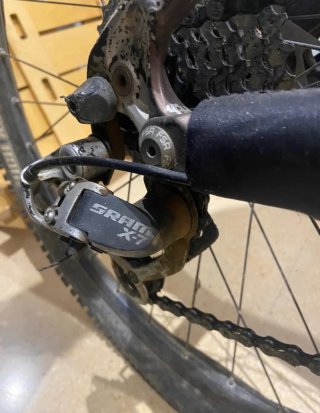 Bicicleta de montaña doble suspension Specialized