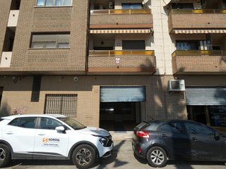 Local comercial en alquiler en Zona Ausias March en Alboraya