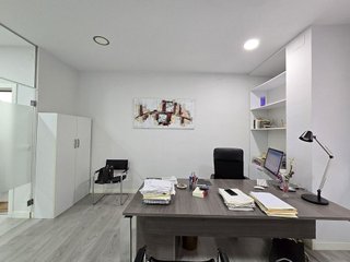 Oficina en alquiler en La Malagueta - La Caleta en Málaga