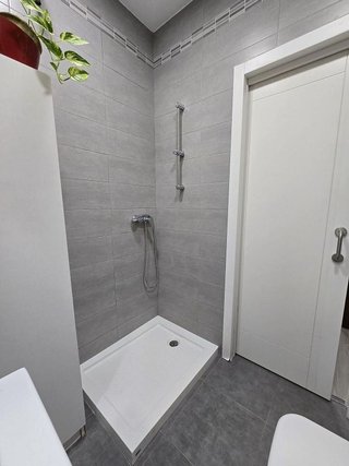 Oficina en alquiler en La Malagueta - La Caleta en Málaga
