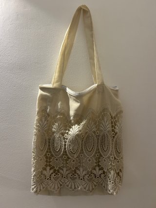 Borsa fatta a mano beige pizzo vintage
