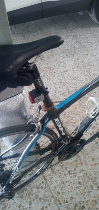 Bicicleta Carretera BH Carbono T M