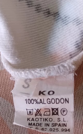 Camiseta KAÓTIKO. 100% algodón.