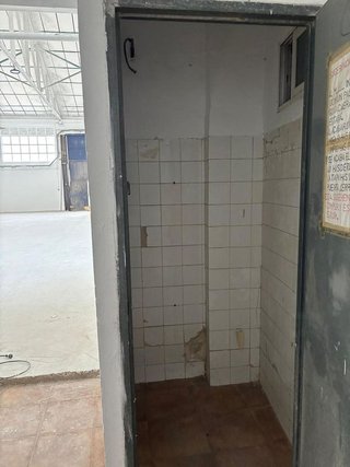 Nave industrial en alquiler en Zona Metro - Auditorio en Paiporta