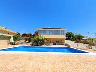 Chalet en venta en Abanilla