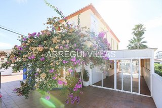 Chalet en venta en Les Marines/Las Marinas en Dénia