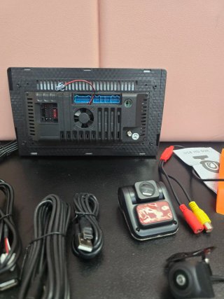 Pantalla Ford Mondeo MK3 + Accesorios