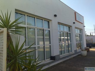 Local comercial en venta en Espartinas Pueblo en Espartinas