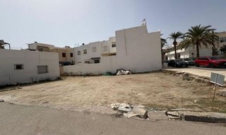 Terreno en venta en Carboneras