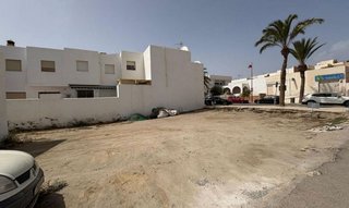 Terreno en venta en Carboneras