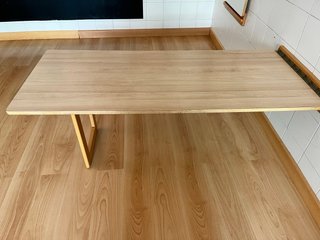Mesa abatible madera y metal