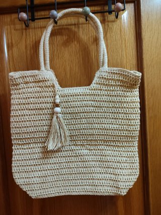 Bolso de rafia beige