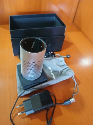 Proyector Portátil Plata