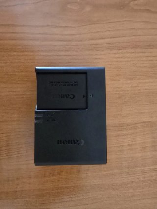 Fotocamera Canon R50 V nuova senza uso