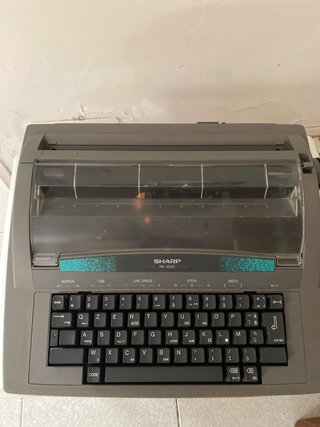 Macchina da scrivere SHARP PA-4000