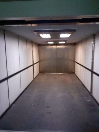 Garaje en venta en Gavarra en Cornellà de Llobregat