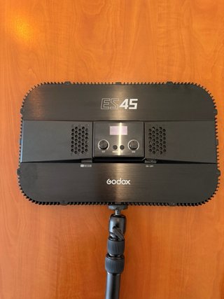 Foco LED Godox ES45 + Difusor Fijse