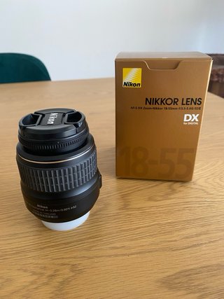 Nikon D3000 Kit 2 Lentes + Trípode + Funda