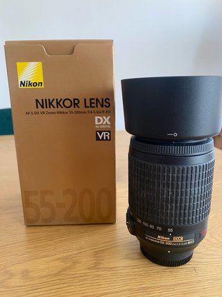 Nikon D3000 Kit 2 Lentes + Trípode + Funda