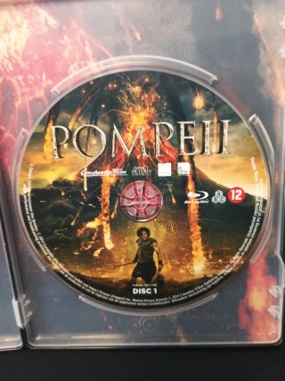 POMPEYA STEELBOOK CASTELLANO 3D,2D.UNICO EN ESPAÑO